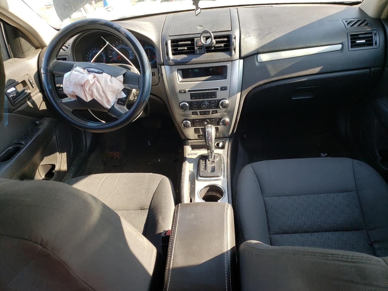 2011 Ford Fusion VIN 3FAHP0HA4BR118735 Copart auction photo, front end damage thumbnail 8