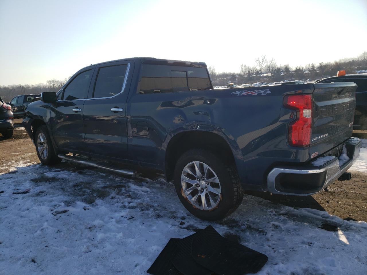 2020 Chevrolet Silverado VIN 3GCUYGED6LG416438 Copart auction photo, front end damage thumbnail 2