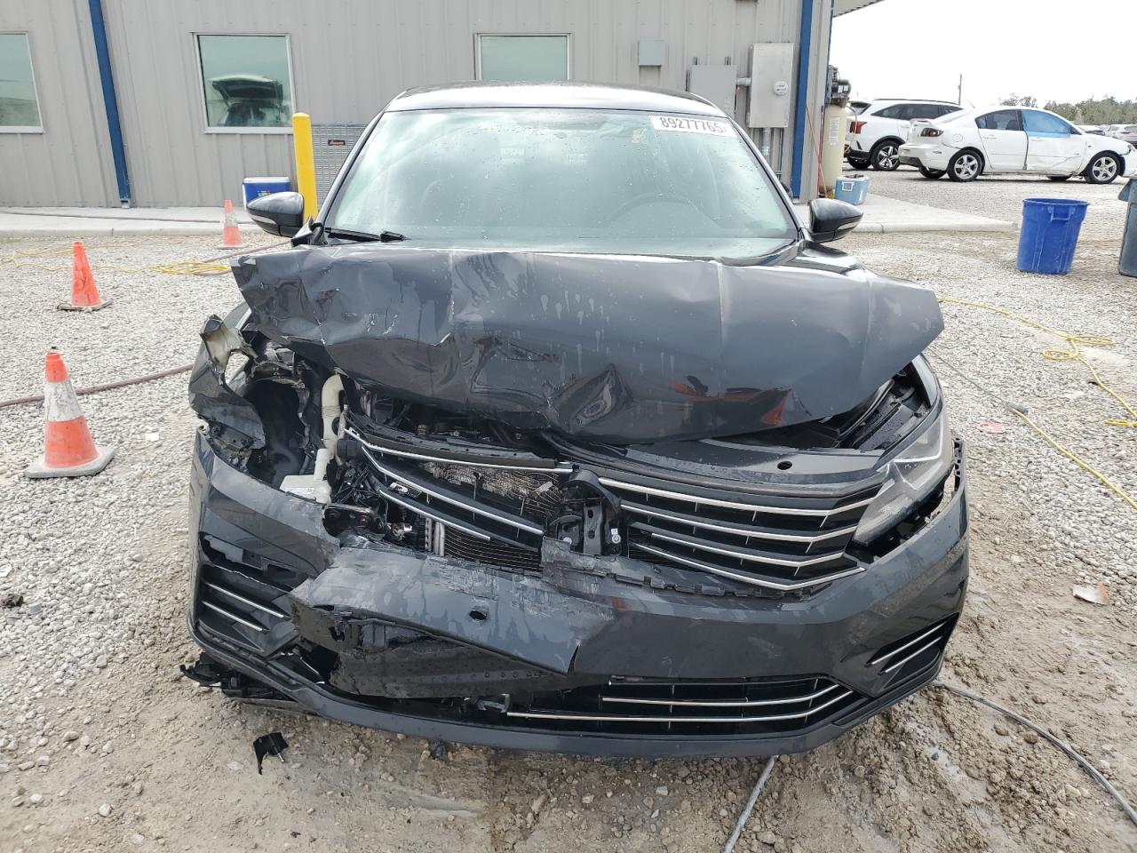 2017 Volkswagen Passat VIN 1VWDT7A36HC064433 Copart auction photo, front end / side damage thumbnail 5