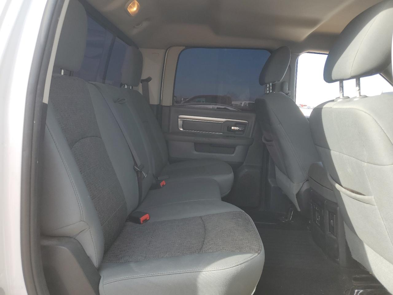2016 RAM 1500 VIN 3C6RR6LT2GG288736 Copart auction photo, front end / minor dent/scratches damage thumbnail 10