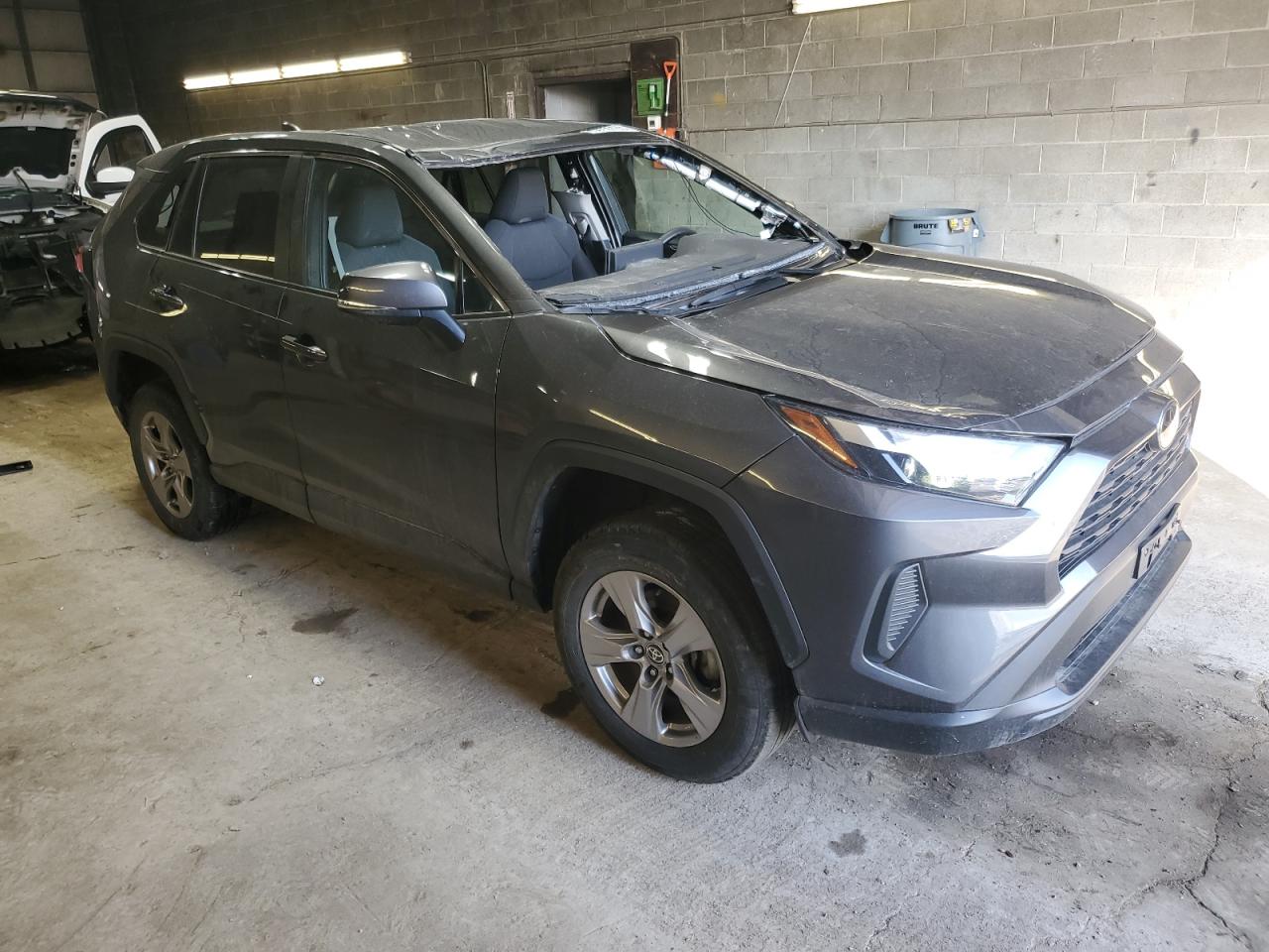 2023 Toyota RAV 4 VIN 2T3P1RFV1PW332747 Copart auction photo, top/roof / front end damage thumbnail 4