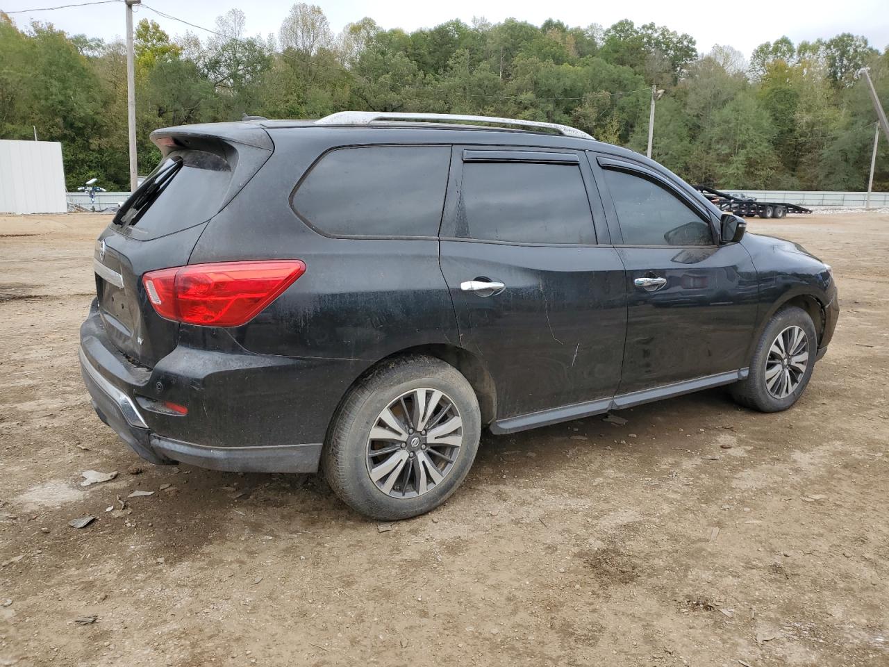 2017 Nissan Pathfinder VIN 5N1DR2MN1HC653774 Copart auction photo, burn damage thumbnail 3