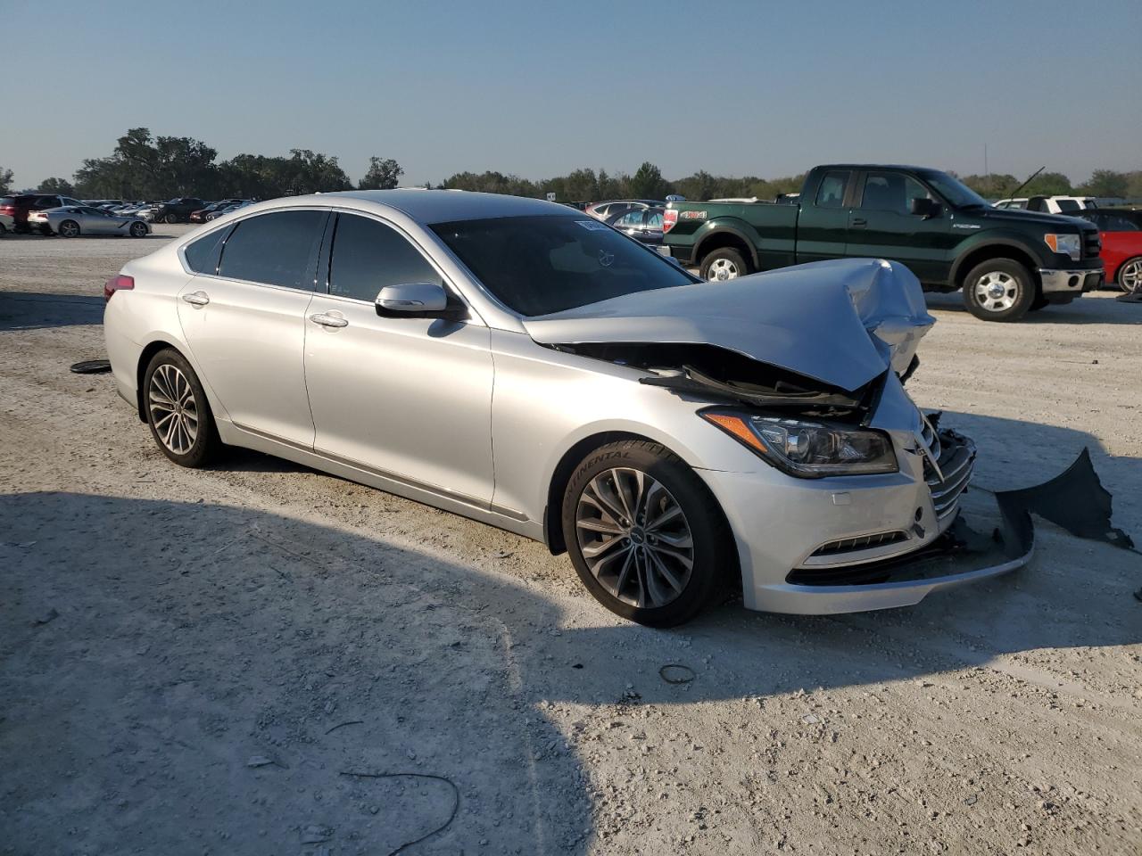 2017 Genesis G80 VIN KMHGN4JE0HU185331 Copart auction photo, front end / minor dent/scratches damage thumbnail 4