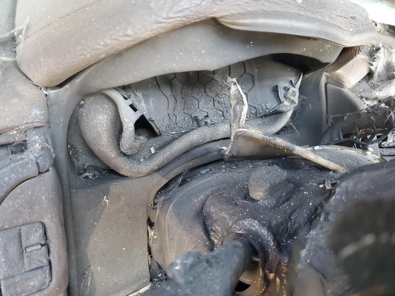 2015 GMC Yukon VIN 1GKS2CKJXFR509337 Copart auction photo, burn damage thumbnail 9
