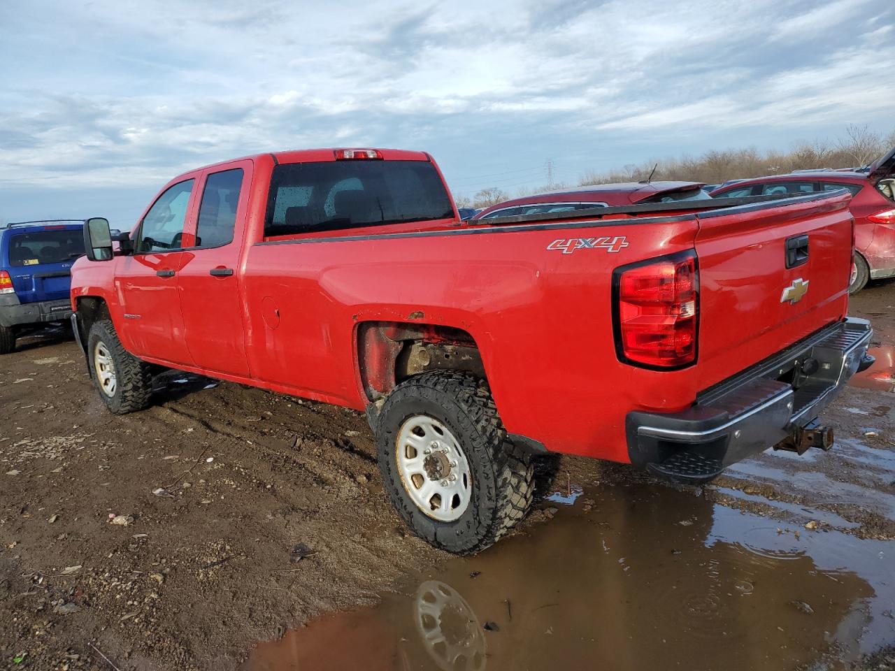 2015 Chevrolet Silverado VIN 1GC2KUEG4FZ134319 Copart auction photo, side / front end damage thumbnail 2