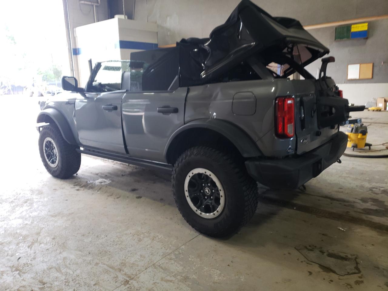 2021 Ford Bronco VIN 1FMEE5DH2MLA86853 Copart auction photo, all over damage thumbnail 2