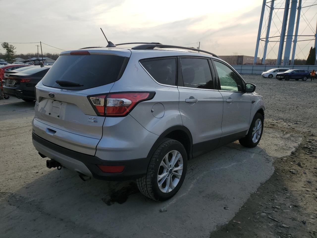 2018 Ford Escape VIN 1FMCU9HDXJUA88106 Copart auction photo, front end damage thumbnail 3