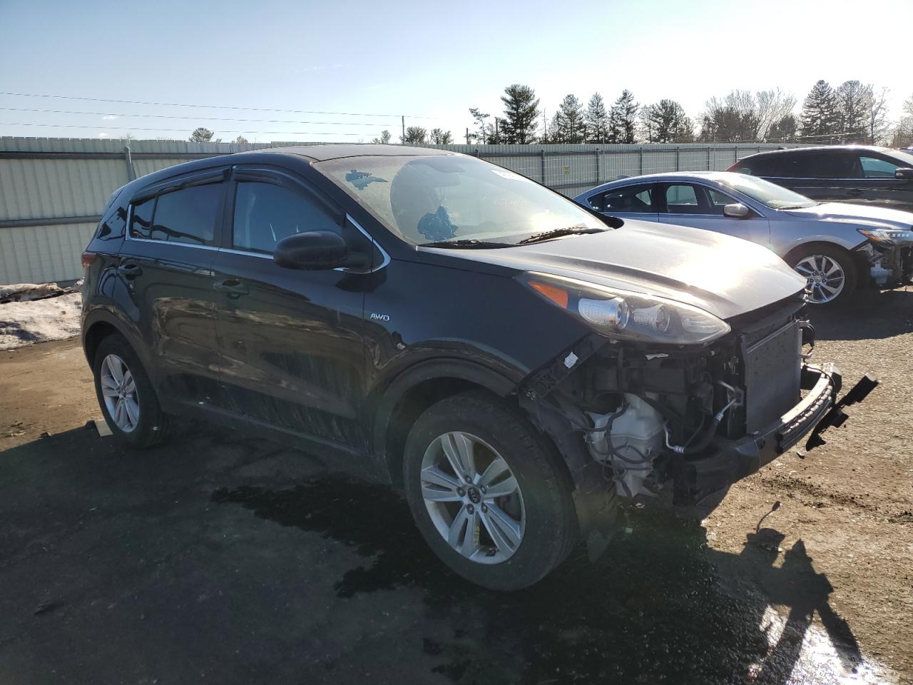 2017 KIA Sportage VIN KNDPMCAC5H7116018 Copart auction photo, front end / side damage thumbnail 4