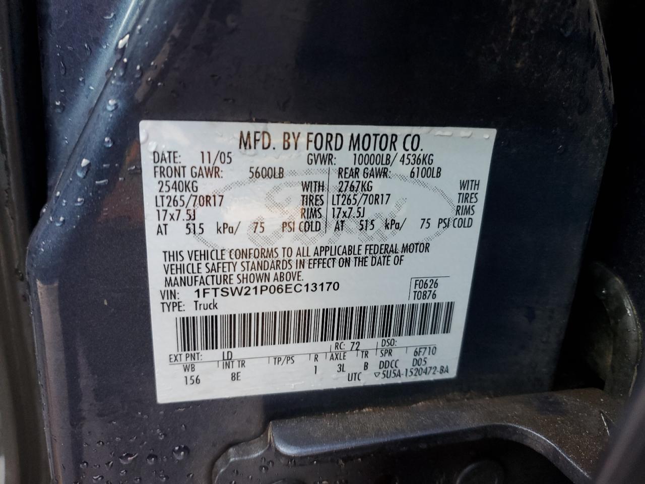 2006 Ford F250 VIN 1FTSW21P06EC13170 Copart auction photo, side / front end damage thumbnail 12