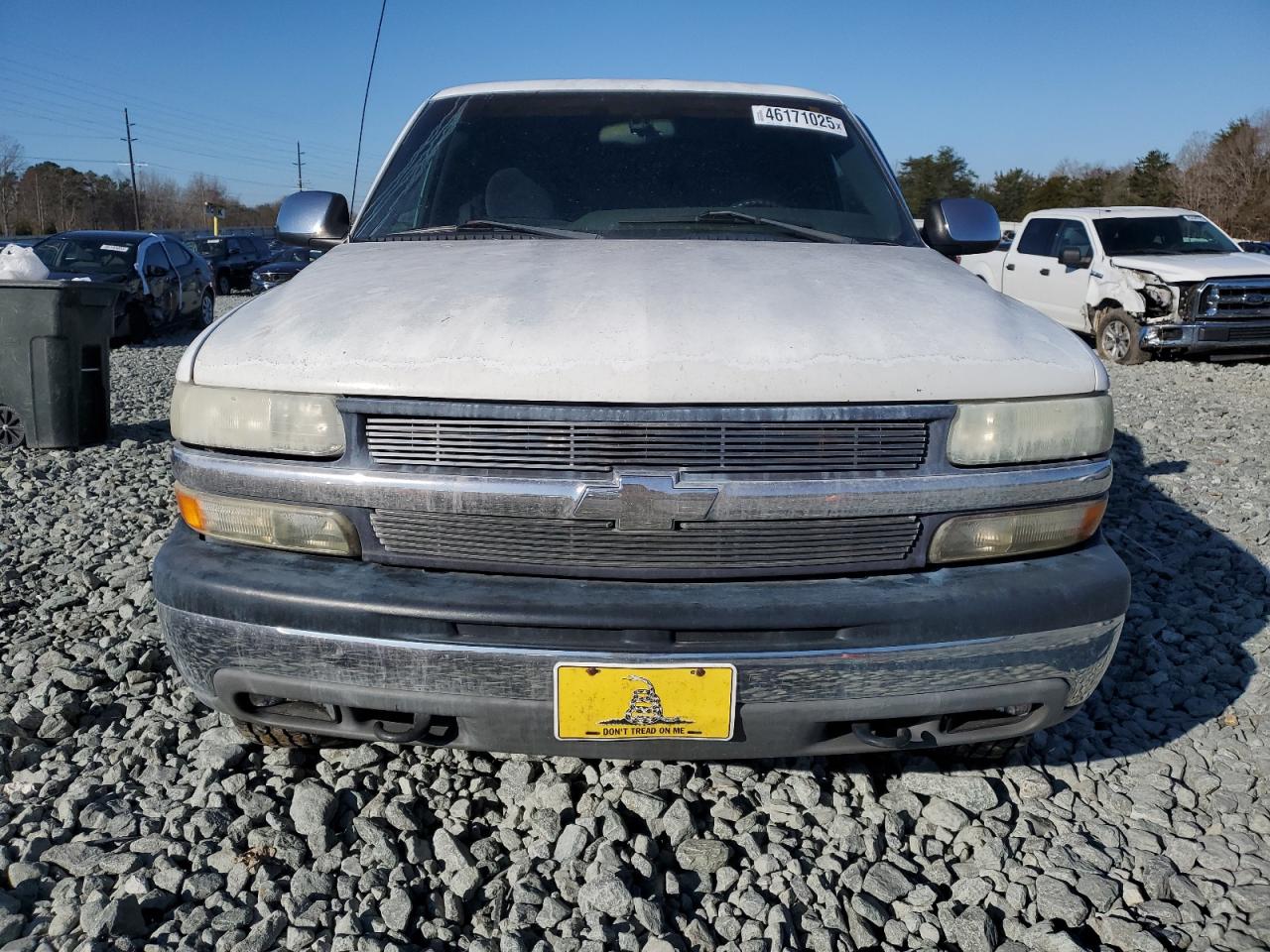 2002 Chevrolet Silverado VIN 2GCEK19T421147660 Copart auction photo, minor dent/scratches / mechanical damage thumbnail 5