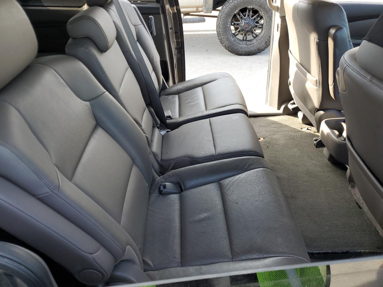 2016 Honda Odyssey VIN 5FNRL5H62GB110337 Copart auction photo, front end damage thumbnail 11