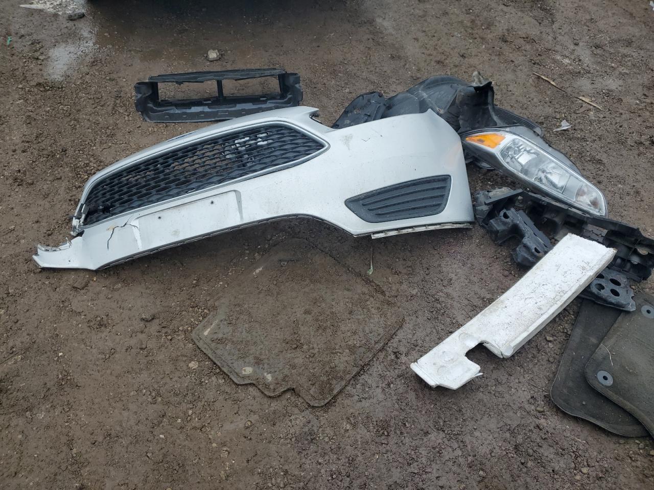 2018 Ford Focus VIN 1FADP3F26JL324440 Copart auction photo, front end damage thumbnail 12