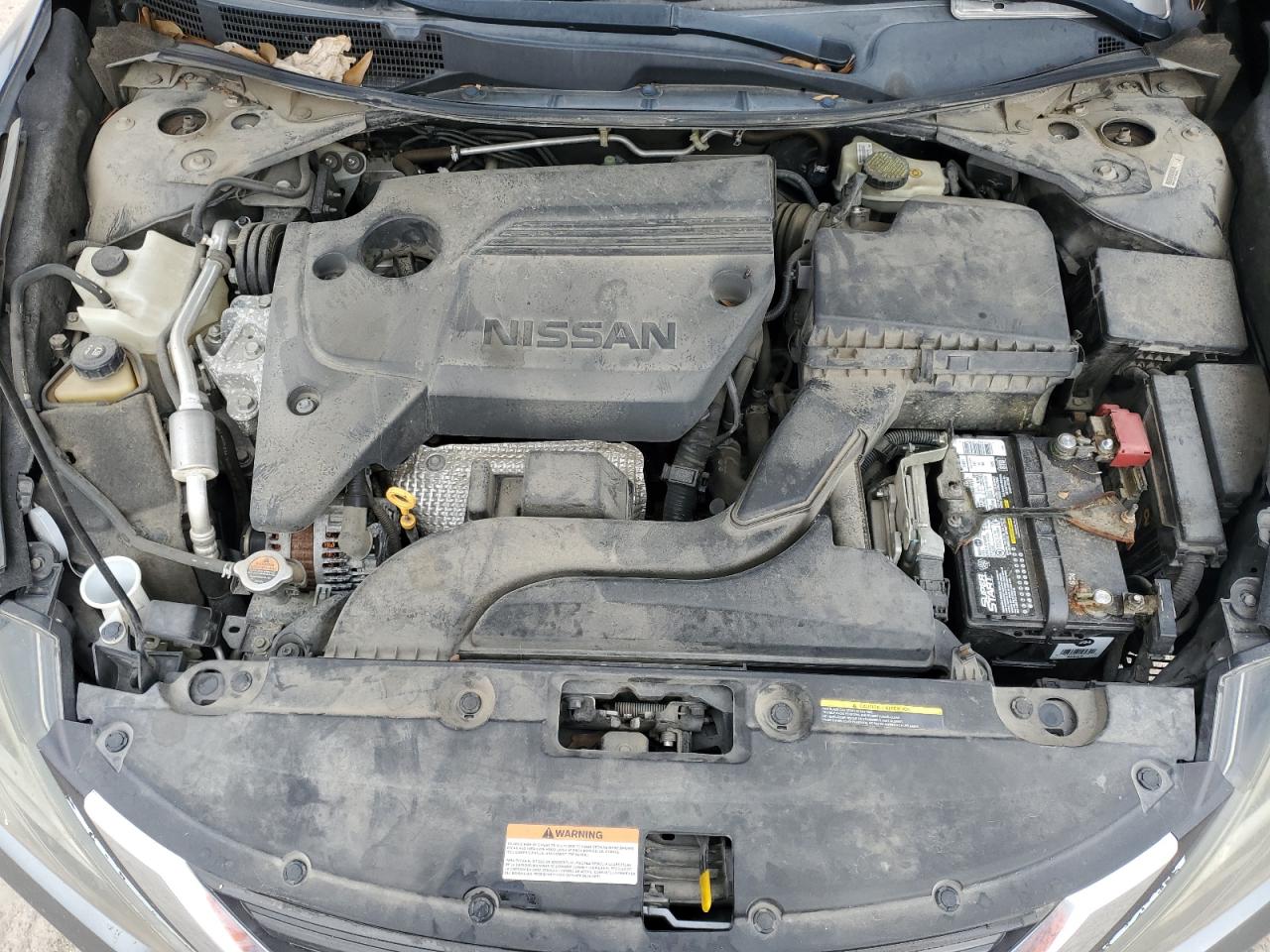 2016 Nissan Altima VIN 1N4AL3AP5GN383767 Copart auction photo, rear end / minor dent/scratches damage thumbnail 11