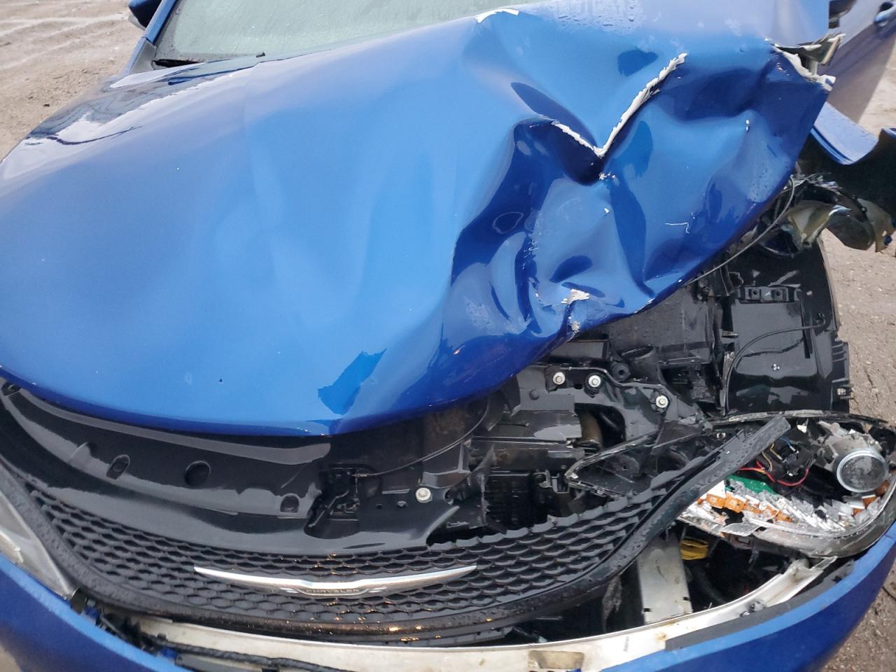 2015 Chrysler 200 VIN 1C3CCCDG0FN665056 Copart auction photo, front end / hail damage thumbnail 11
