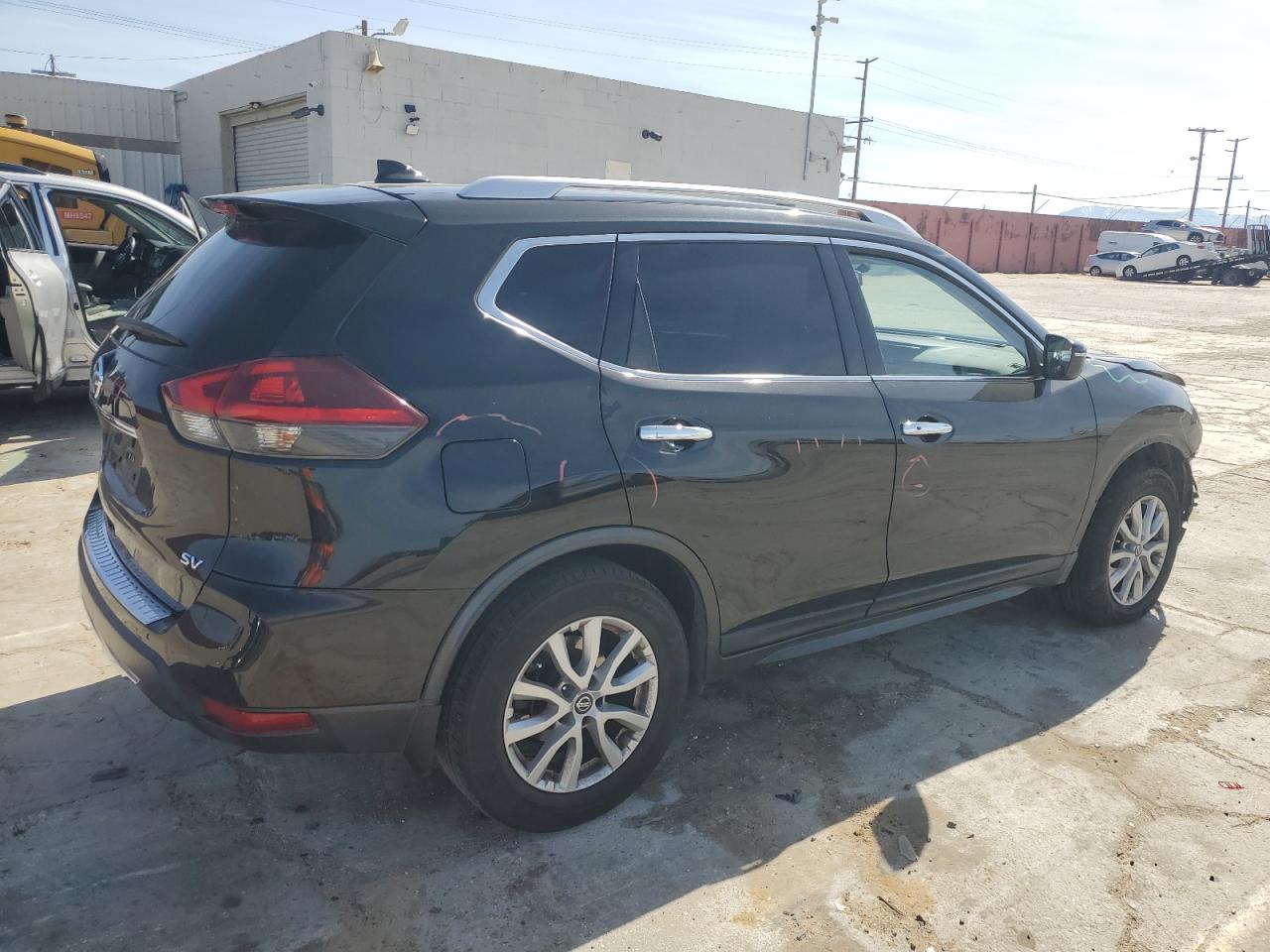 2018 Nissan Rogue VIN JN8AT2MT4JW460146 Copart auction photo, front end damage thumbnail 3
