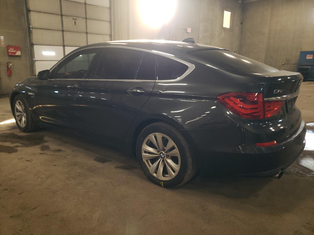 2012 BMW 5er VIN WBASP2C57CC338888 Copart auction photo, rear end / hail damage thumbnail 2