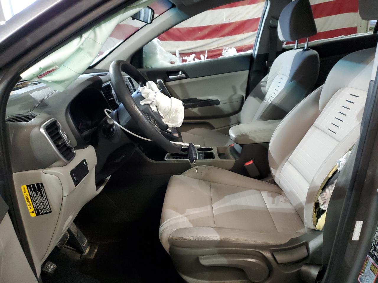 2018 KIA Sportage VIN KNDPMCAC9J7447528 Copart auction photo, front end / side damage thumbnail 7