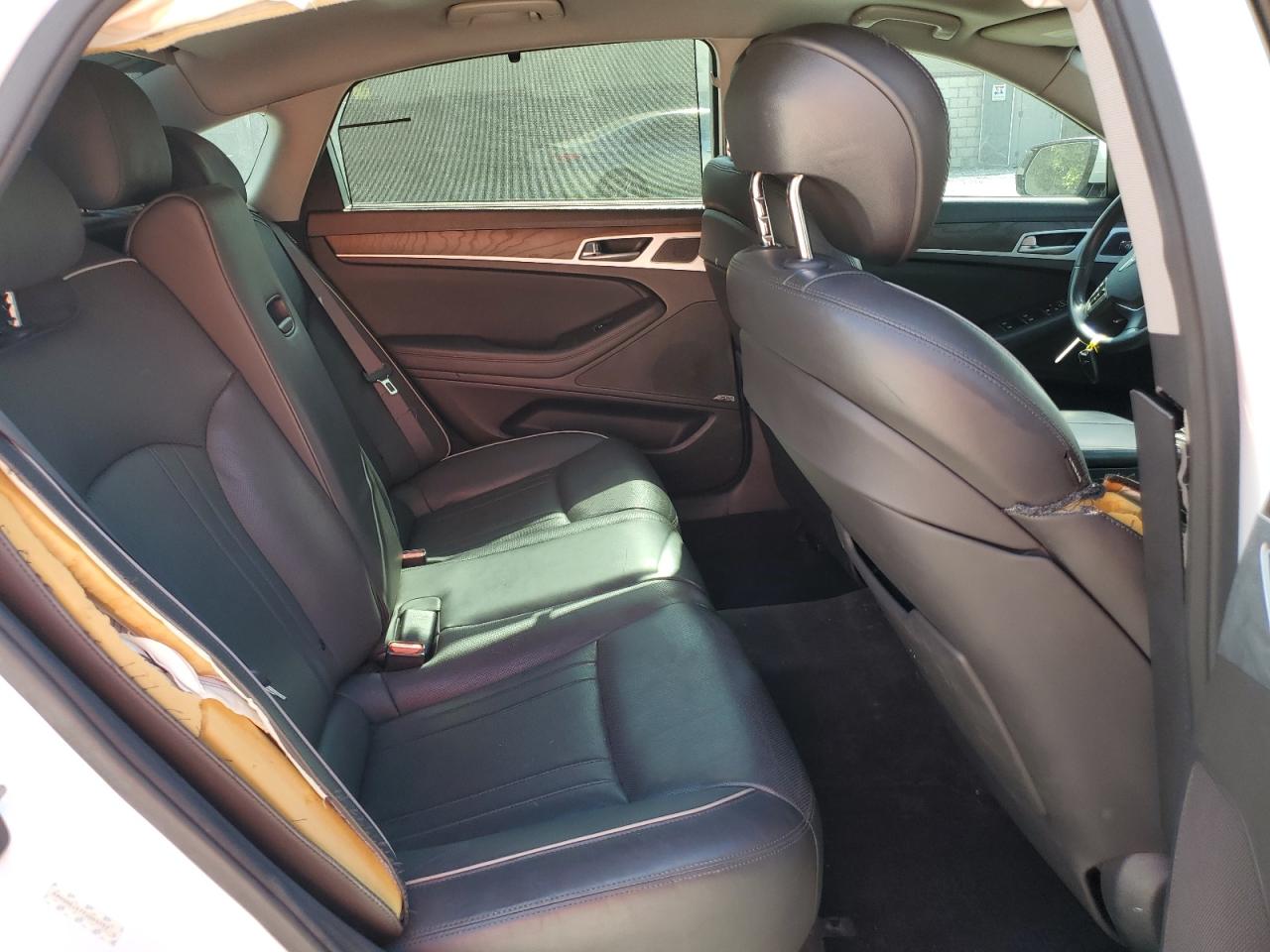 2015 Hyundai Genesis VIN KMHGN4JF7FU045797 Copart auction photo, front end / minor dent/scratches damage thumbnail 10
