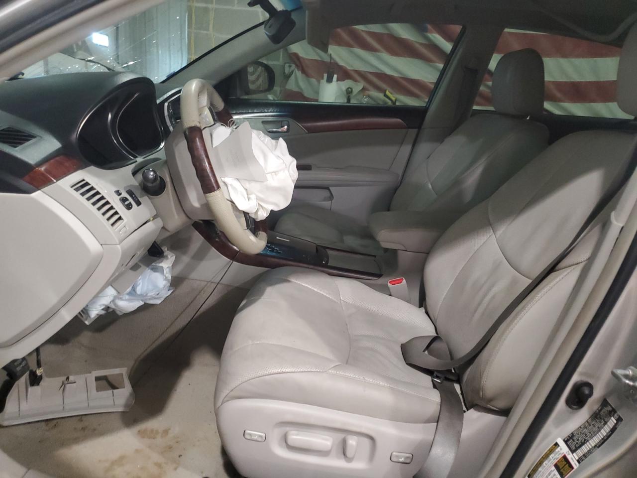 2011 Toyota Avalon VIN 4T1BK3DBXBU372436 Copart auction photo, front end / undercarriage damage thumbnail 7
