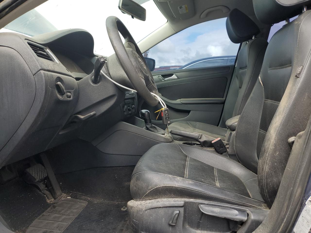 2014 Volkswagen Jetta VIN 3VWD17AJ9EM397241 Copart auction photo, side / front end damage thumbnail 7