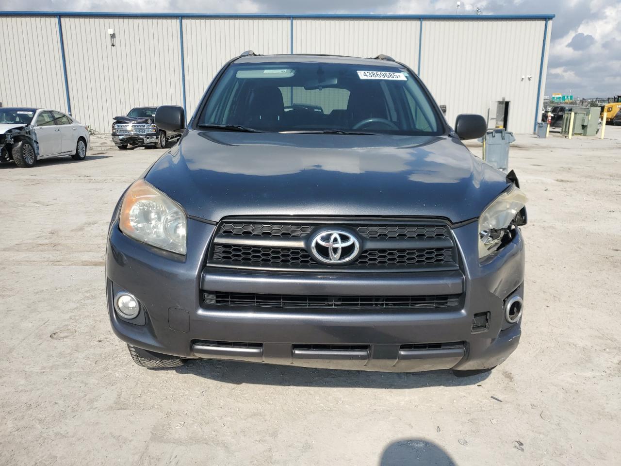 2009 Toyota RAV 4 VIN JTMZF32V295004891 Copart auction photo, front end / side damage thumbnail 5