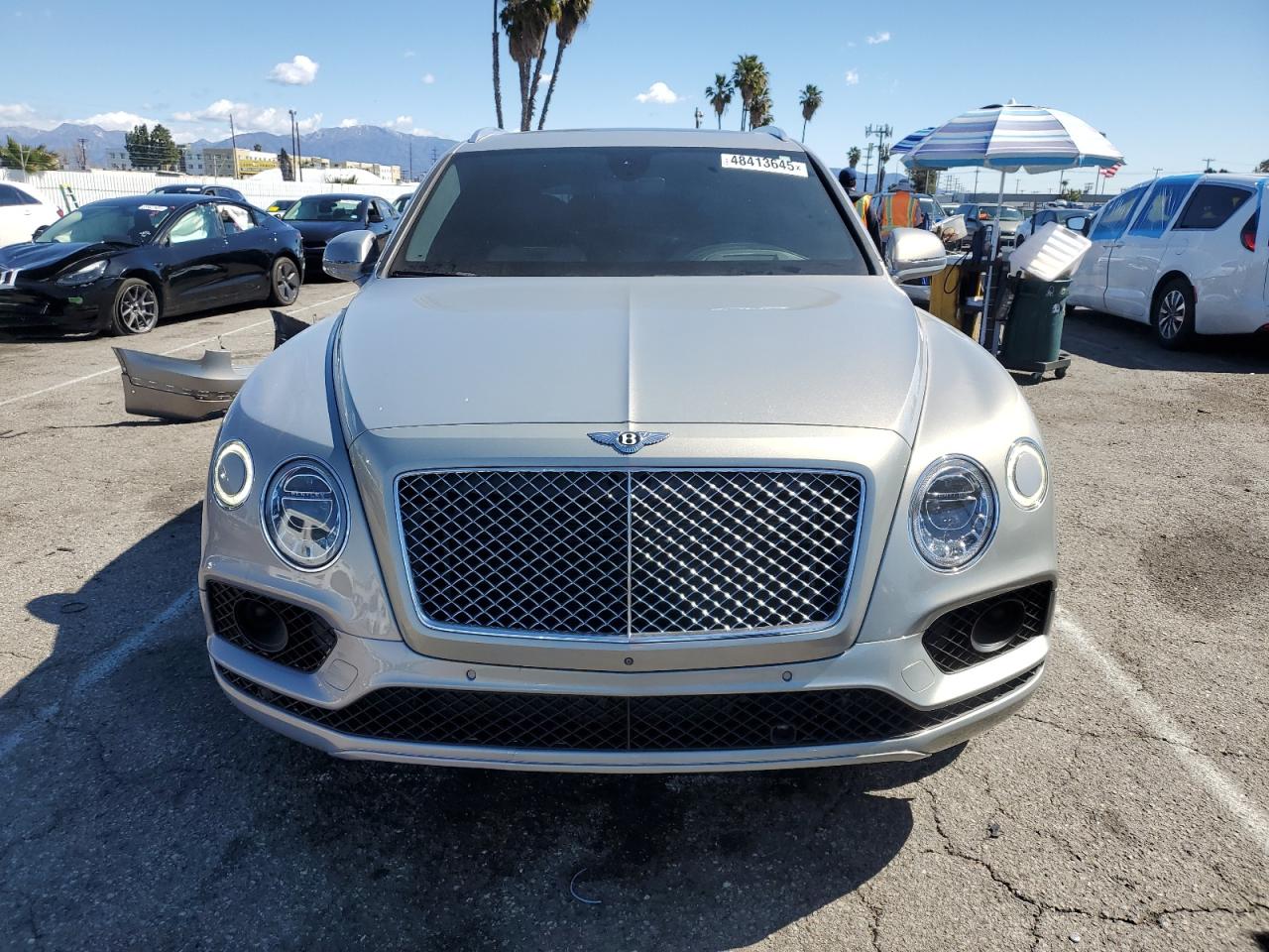 2018 Bentley Bentayga VIN SJAAC4ZV0JC020171 Copart auction photo, side / rear end damage thumbnail 5