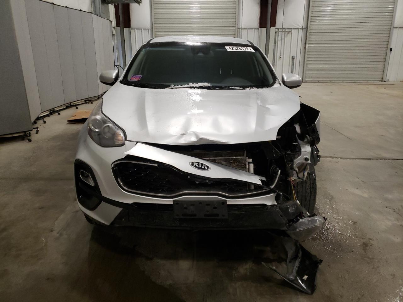 2020 KIA Sportage VIN KNDPMCAC8L7677189 Copart auction photo, front end / rear end damage thumbnail 5