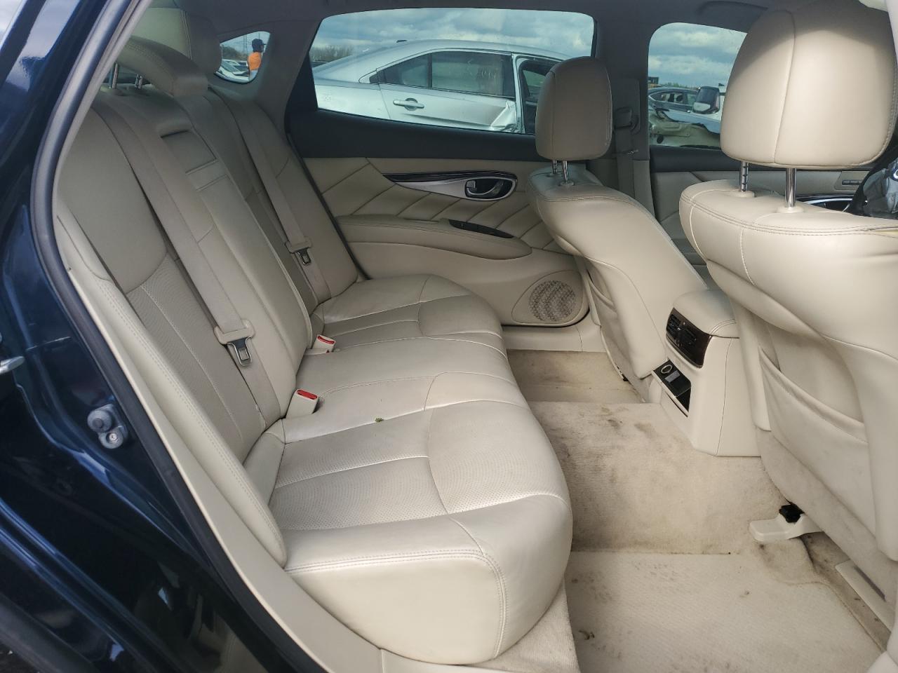 2016 Infiniti Q70 VIN JN1AY1PR2GM590103 Copart auction photo, front end / minor dent/scratches damage thumbnail 10