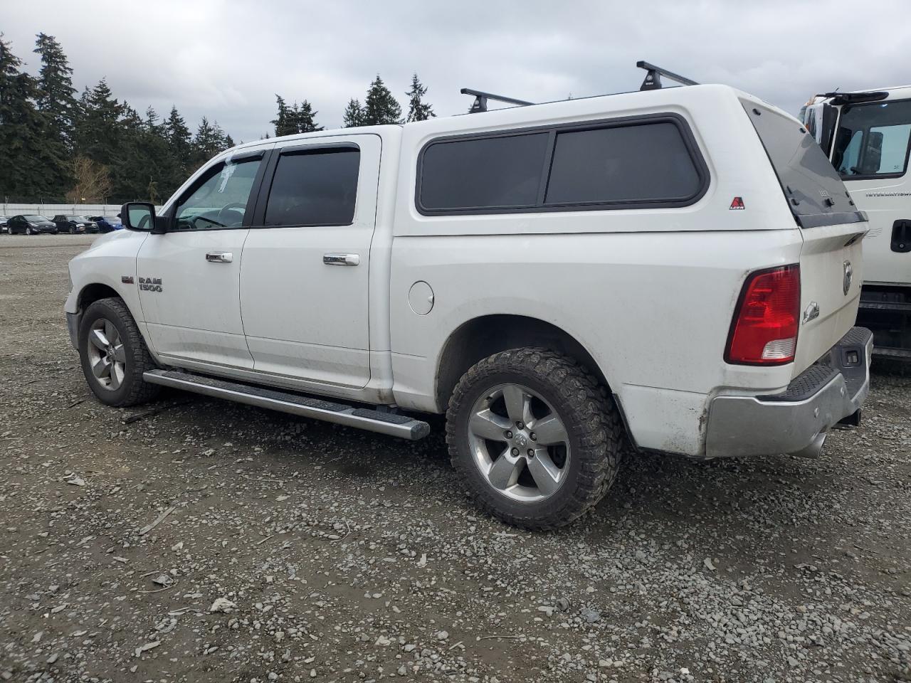 2017 RAM 1500 VIN 3C6RR7LT1HG505409 Copart auction photo, side damage thumbnail 2