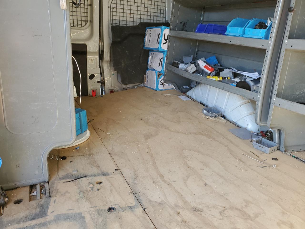 2015 Ford Transit VIN 1FTYR1YG7FKB23193 Copart auction photo, rear end / side damage thumbnail 10