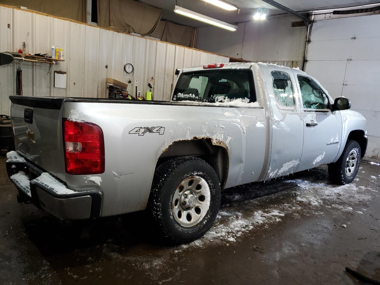 2013 Chevrolet Silverado VIN 1GCRKPEA6DZ353243 Copart auction photo, side / minor dent/scratches damage thumbnail 3