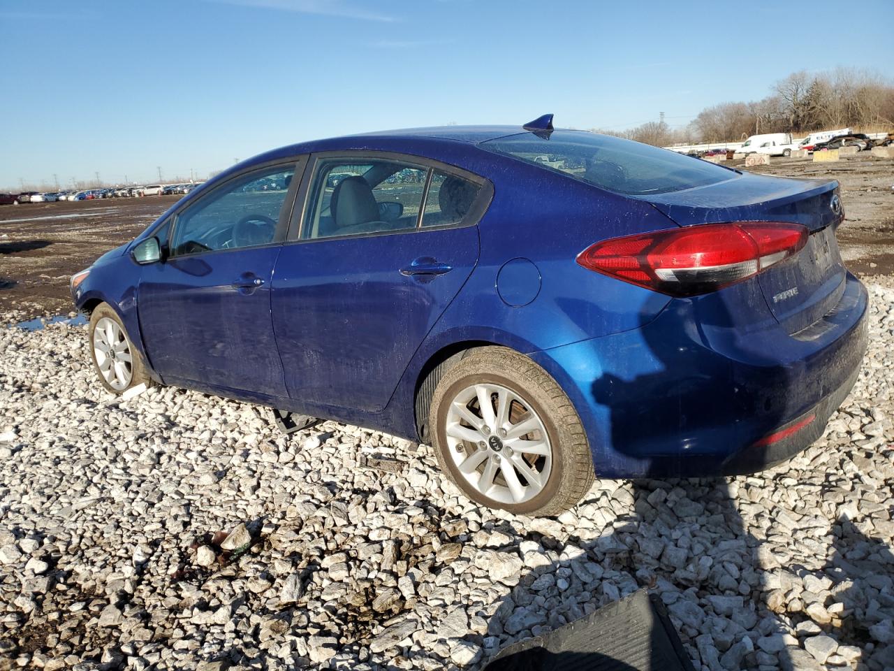 2017 KIA Forte VIN 3KPFL4A77HE133071 Copart auction photo, front end damage thumbnail 2