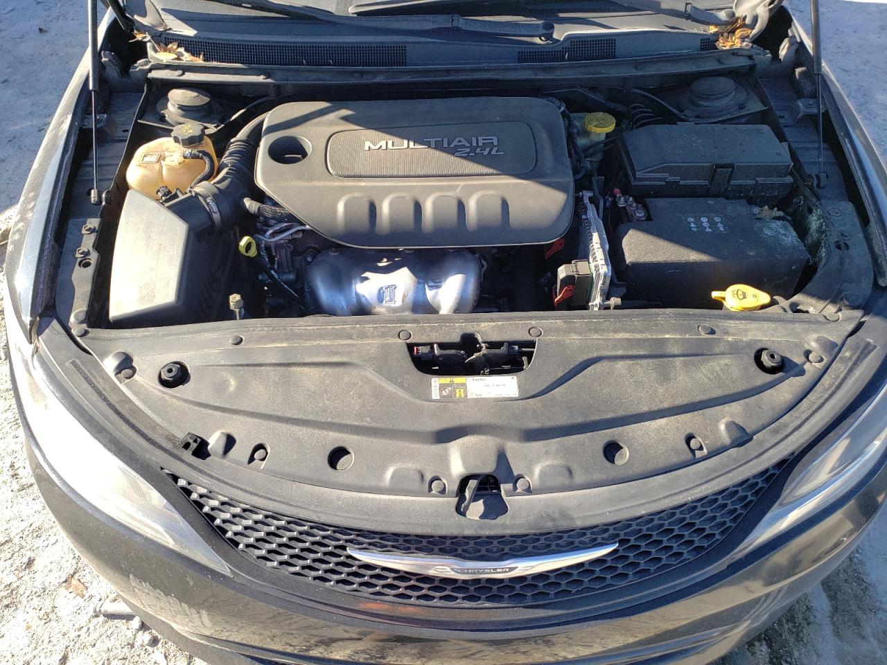 2015 Chrysler 200 VIN 1C3CCCBB3FN751467 Copart auction photo, rear end damage thumbnail 11