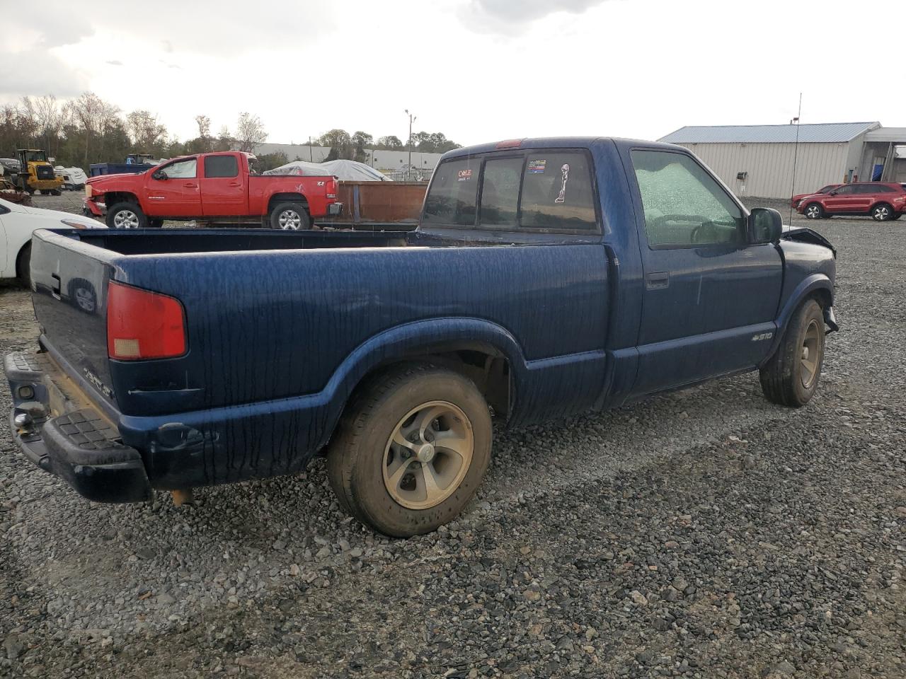 1999 Chevrolet S-10 Pickup VIN 1GCCS14X4XK224441 Copart auction photo, front end / minor dent/scratches damage thumbnail 3
