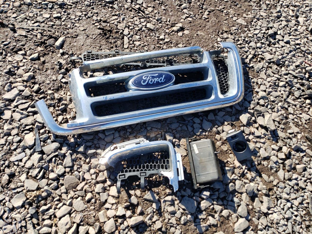 2008 Ford F-150 VIN 1FTPW14598FA81162 Copart auction photo, front end damage thumbnail 12