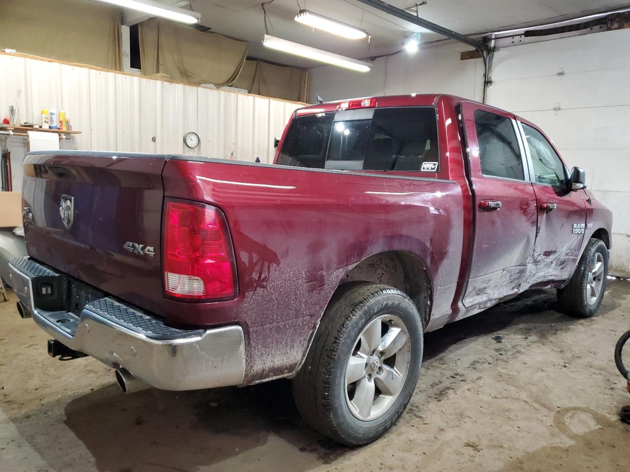 2017 RAM 1500 VIN 1C6RR7LT1HS688237 Copart auction photo, side / minor dent/scratches damage thumbnail 3