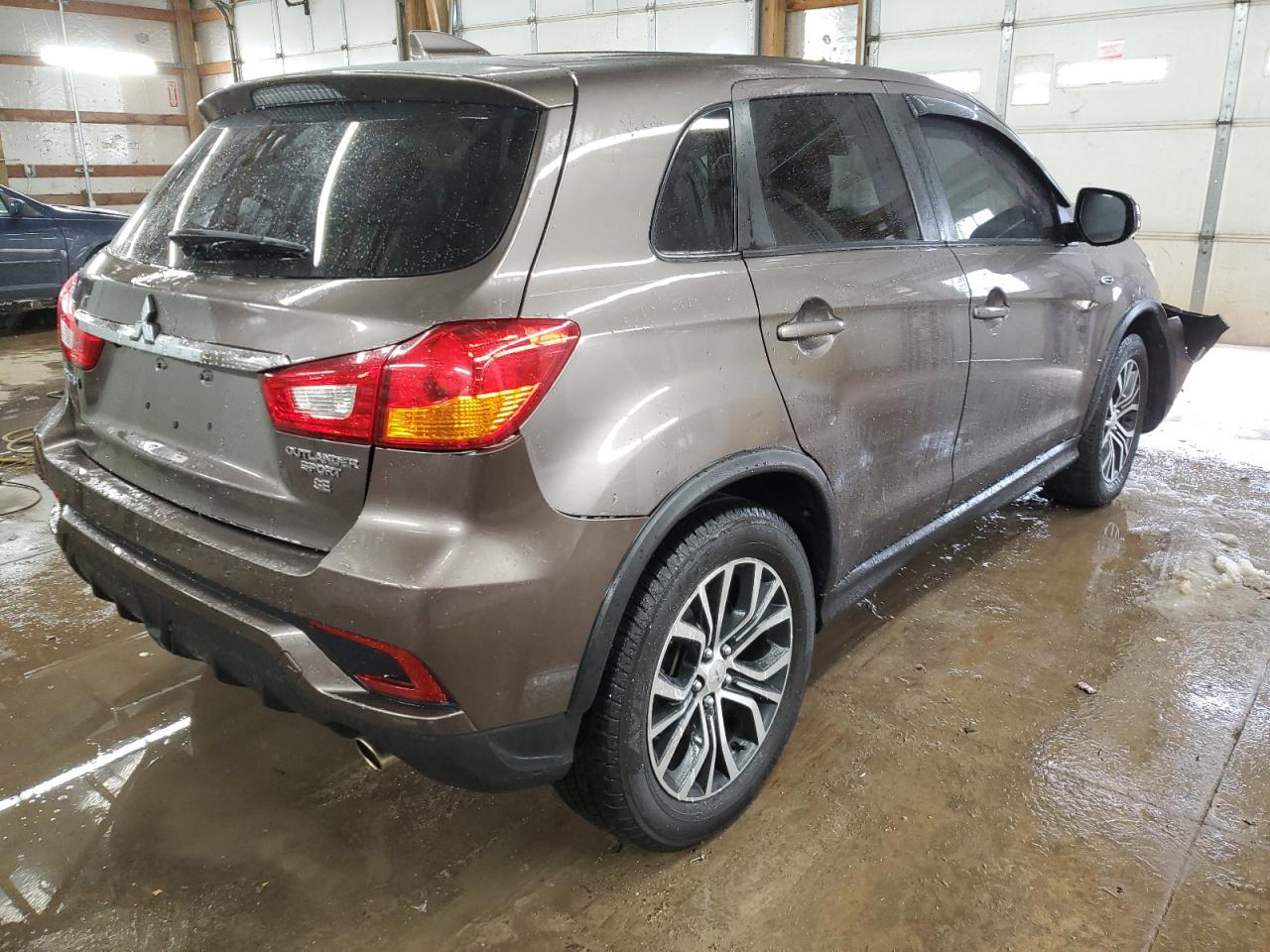 2019 Mitsubishi Outlander VIN JA4AP4AU1KU031286 Copart auction photo, front end / rear end damage thumbnail 3
