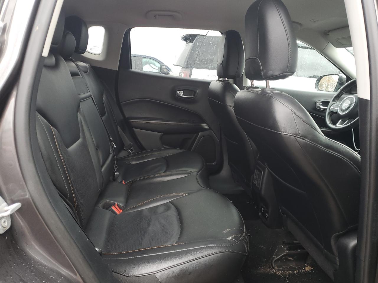 2019 Jeep Compass VIN 3C4NJDCB8KT619975 Copart auction photo, rear end / minor dent/scratches damage thumbnail 11