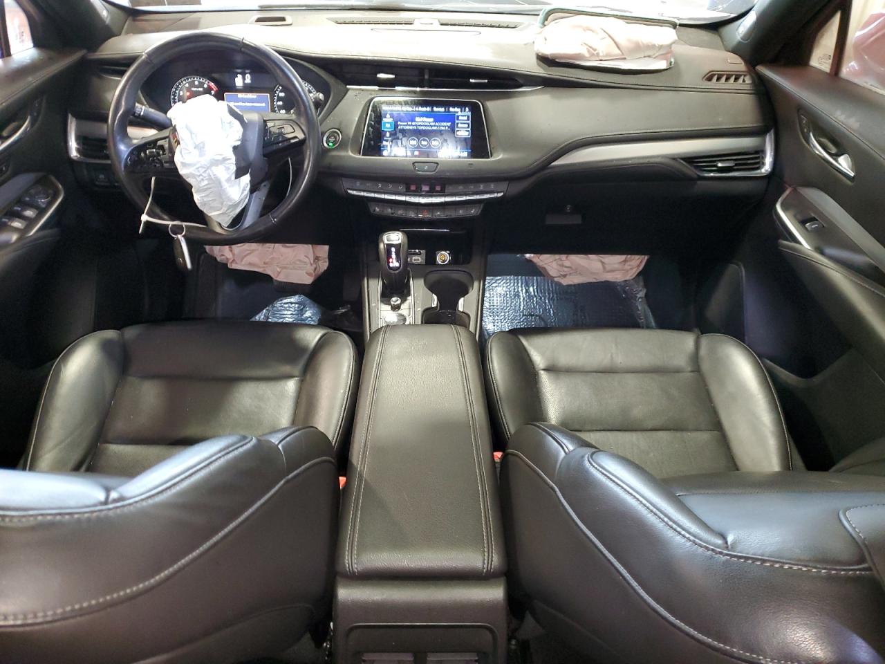 2019 Cadillac XT4 VIN 1GYFZDR4XKF103773 Copart auction photo, front end / top/roof damage thumbnail 8