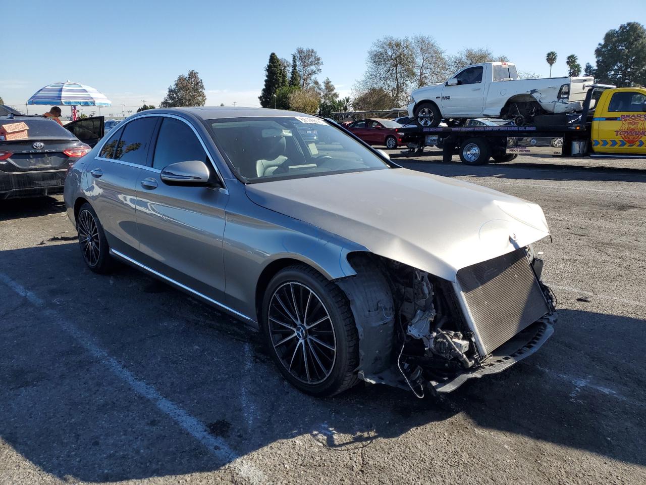 2020 Mercedes-Benz C-klasse VIN 55SWF8DB5LU327548 Copart auction photo, front end / minor dent/scratches damage thumbnail 4