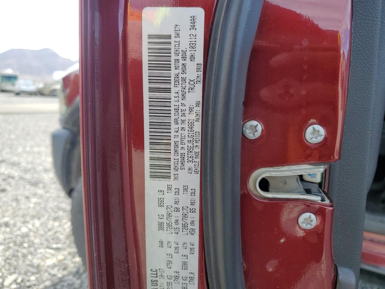 2018 RAM 2500 VIN 3C6TR5EJ9JG164661 Copart auction photo, minor dent/scratches damage thumbnail 12