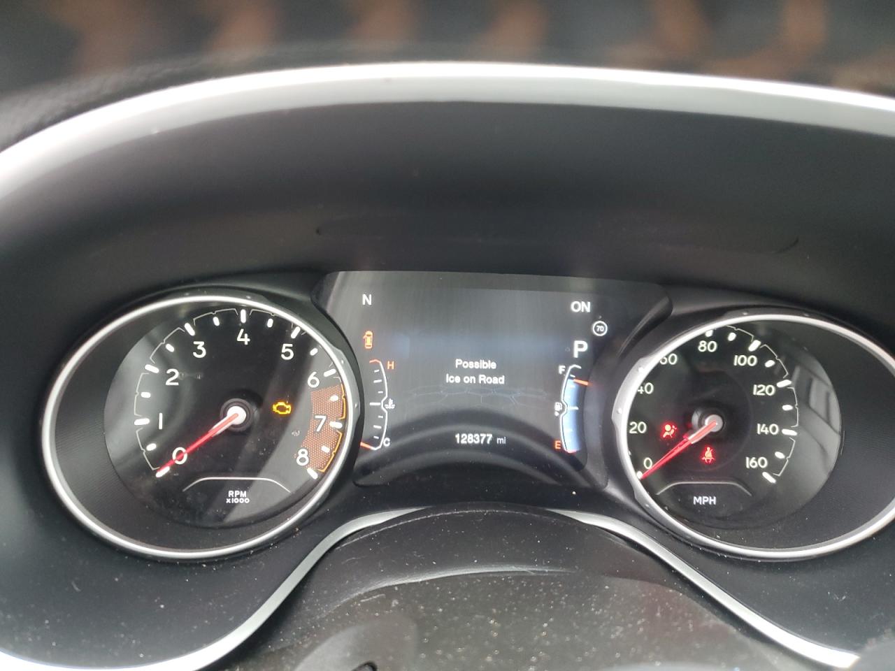 2018 Jeep Compass VIN 3C4NJCBB3JT134301 Copart auction photo, front end damage thumbnail 9