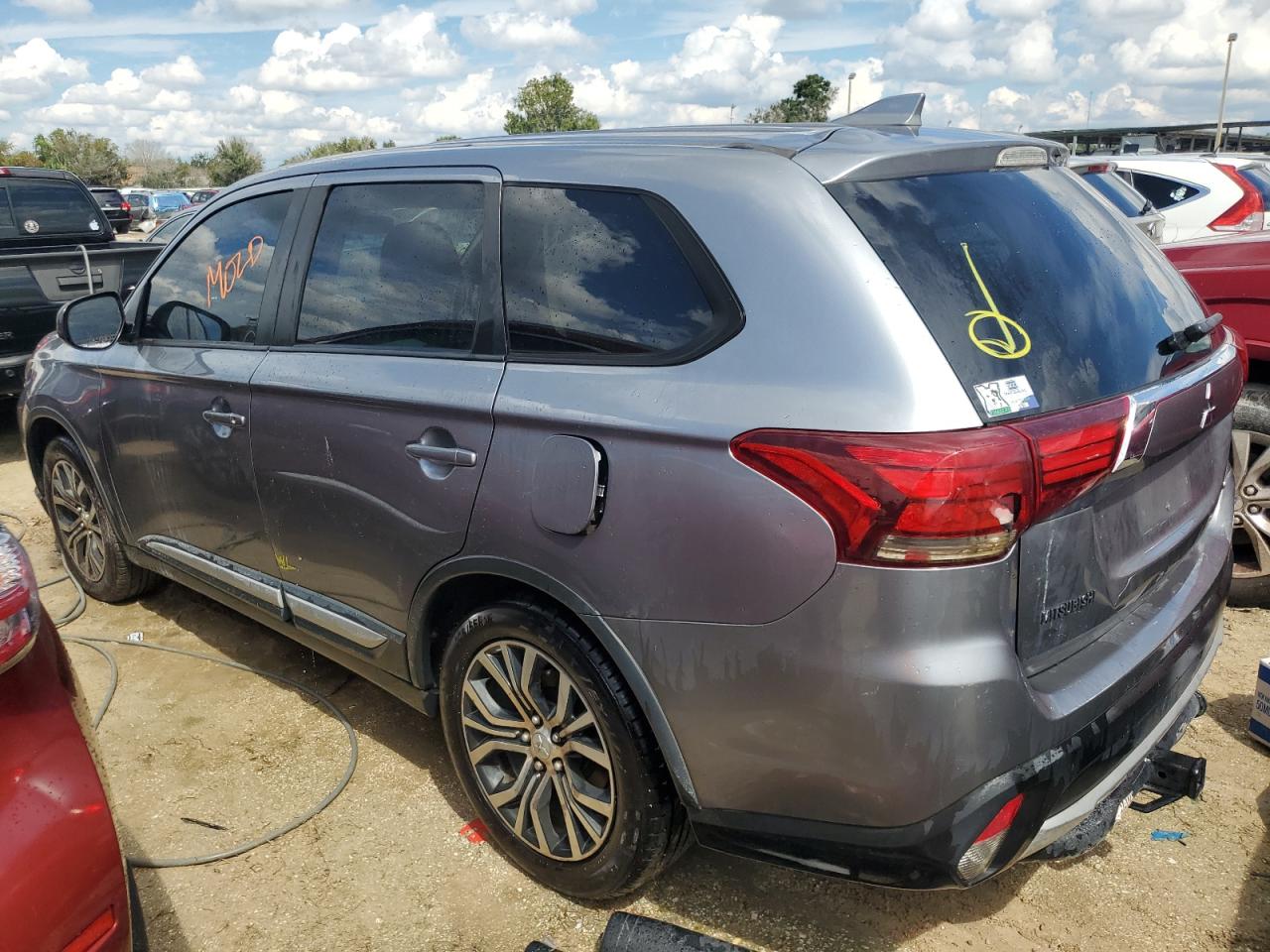 2018 Mitsubishi Outlander VIN JA4AD2A38JZ015964 Copart auction photo, water/flood damage thumbnail 2