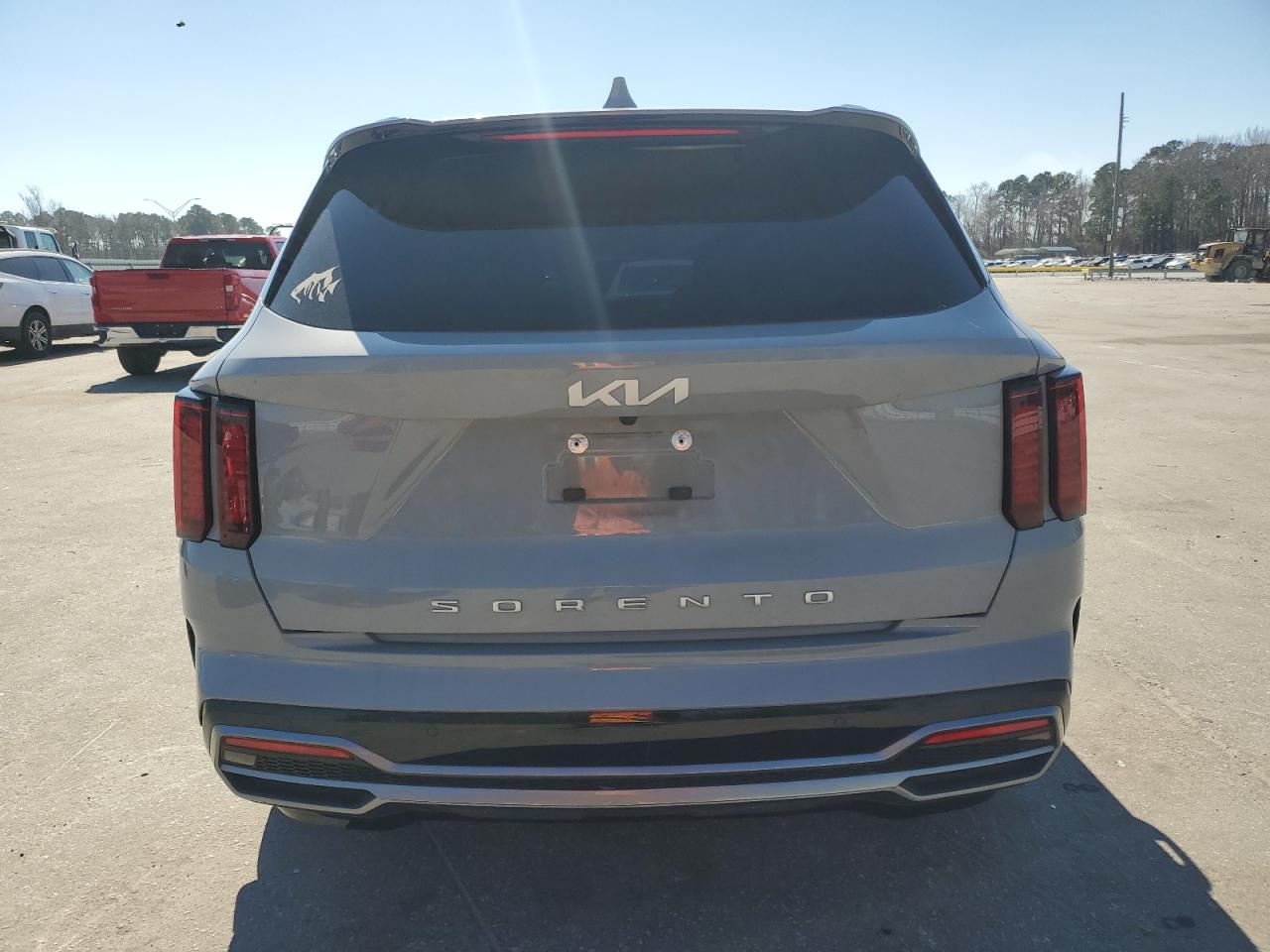 2022 KIA Sorento VIN 5XYRH4LF5NG154616 Copart auction photo, side / front end damage thumbnail 6