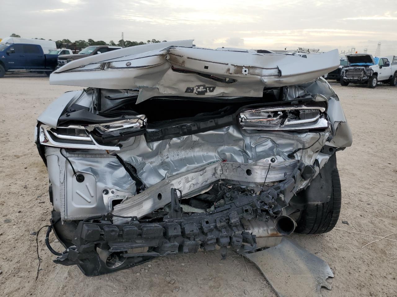 2016 Chevrolet Camaro VIN 1G1FB1RXXG0191830 Copart auction photo, rear end / side damage thumbnail 6