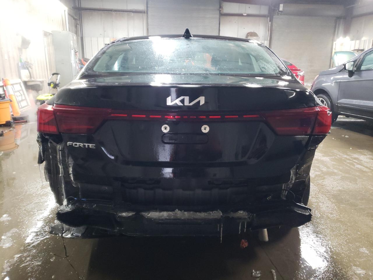 2023 KIA Forte VIN 3KPF24AD2PE597828 Copart auction photo, rear end / side damage thumbnail 6