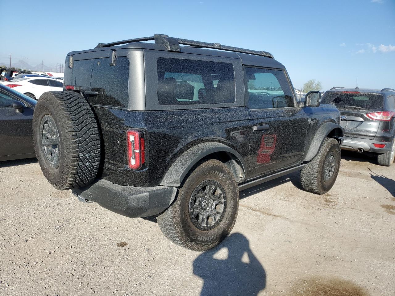 2022 Ford Bronco VIN 1FMDE5CP1NLB22845 Copart auction photo, undercarriage / rear end damage thumbnail 3
