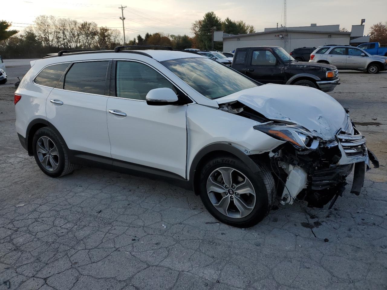 2013 Hyundai Santa Fe VIN KM8SNDHF9DU031803 Copart auction photo, front end damage thumbnail 4