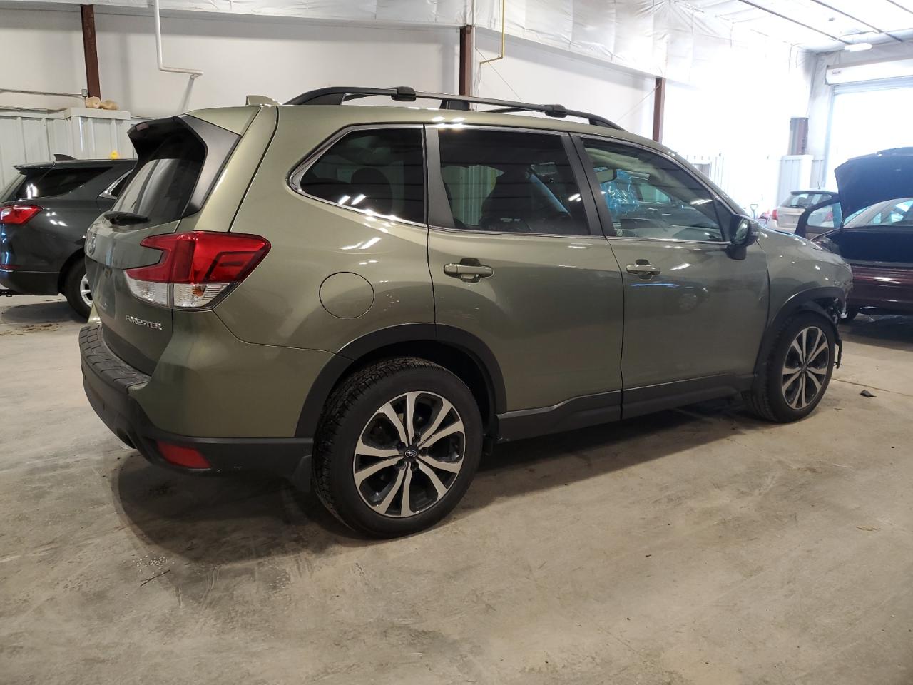 2020 Subaru Forester VIN JF2SKAUC1LH442662 Copart auction photo, front end damage thumbnail 3