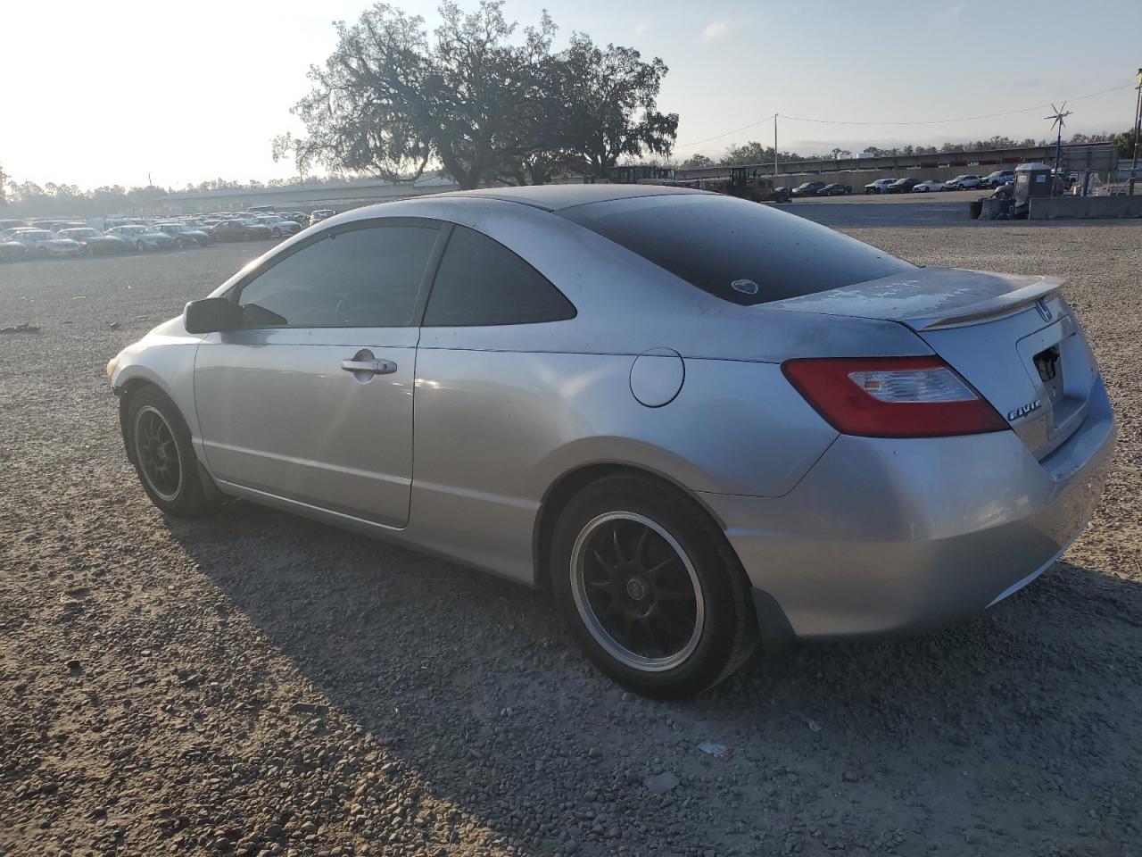 2007 Honda Civic VIN 2HGFG12697H562063 Copart auction photo, front end damage thumbnail 2